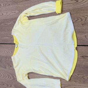 New Gap sweater. Medium